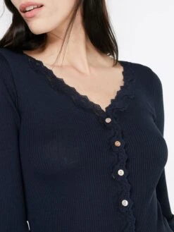 Rosemunde Vesten Gebreid Vest Silk Dames Navy -Kledingverkoopwinkel 2f90c8af3ba361717b57b4c35e251e24