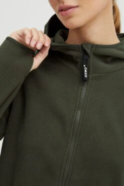 OXMO Outdoor Jassen Fleece Jas FINJA Dames Donkergroen 9 OXMO Outdoor Jassen Fleece Jas FINJA Dames Donkergroen -Kledingverkoopwinkel 67210a1c23f23382a84d7ac96628f9d6