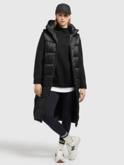 Khujo Bodywarmers Bodywarmer Tourin Dames Zwart 13 Khujo Bodywarmers Bodywarmer Tourin Dames Zwart -Kledingverkoopwinkel 7da51adc361a15804de69468a3bc6dc2