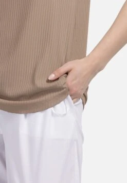 HELMIDGE Mouwloze Shirts Top Dames Beige -Kledingverkoopwinkel 94cdb8a06434c2f232f87f32d68be706