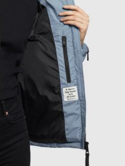 Khujo Winterjassen Winterjas Esila Dames Lichtblauw 13 Khujo Winterjassen Winterjas Esila Dames Lichtblauw -Kledingverkoopwinkel a1018339065f9c3f14c979de48181437