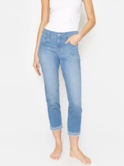 Angels Jeans Slimfit Jeans Cici Dames Lichtblauw -Kledingverkoopwinkel ed7188e4ee70d8d3963a6f7d9e0c4b8f