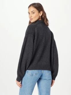 WEEKDAY Basic Truien Trui Norah Dames Donkergrijs -Kledingverkoopwinkel f0a810839fd5b5950e28844793ad24b6