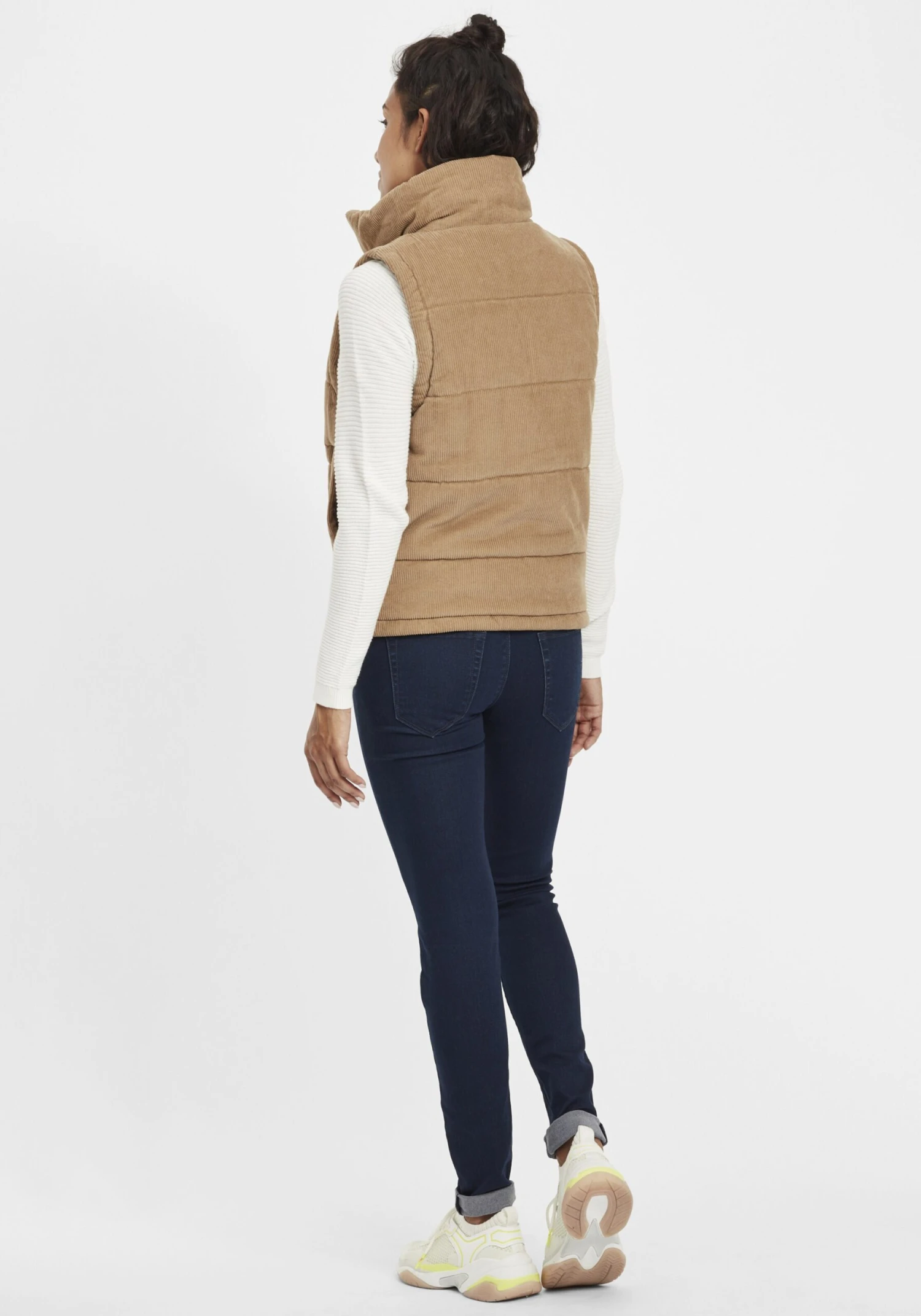 OXMO Bodywarmers Bodywarmer Videma Dames Bruin 4 OXMO Bodywarmers Bodywarmer Videma Dames Bruin - Afbeelding 4