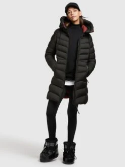 Khujo Korte Mantels Wintermantel Tuhani Dames Zwart 10 Khujo Korte Mantels Wintermantel Tuhani Dames Zwart -Kledingverkoopwinkel fe83269a988f3b179803e783e91b4be4